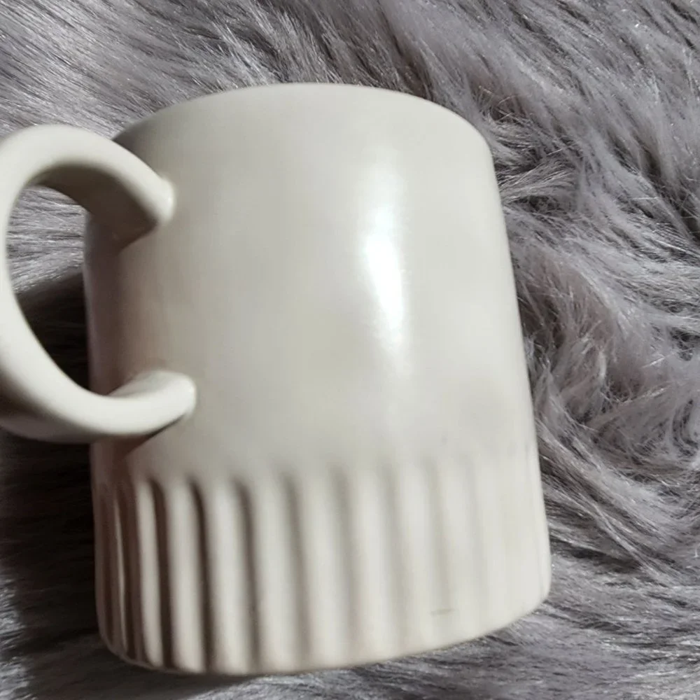 Rae Dunn by Magenta SAVOR‎ wider mug with ridged bottom